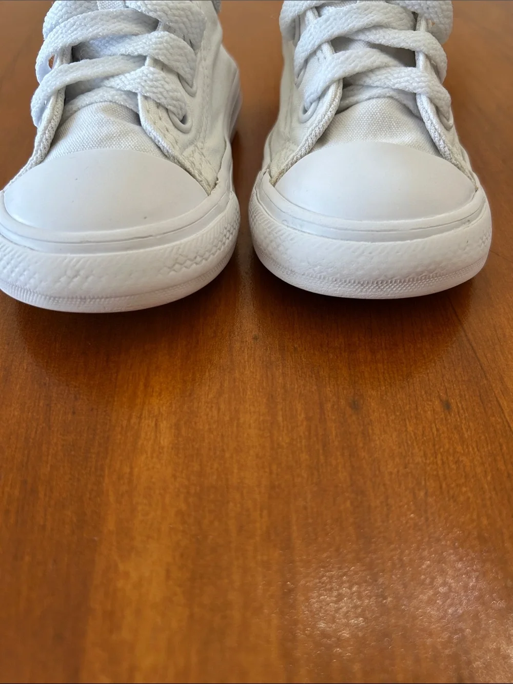Converse Chuck Taylor All Star High Top White Infant Size 6 Sneakers